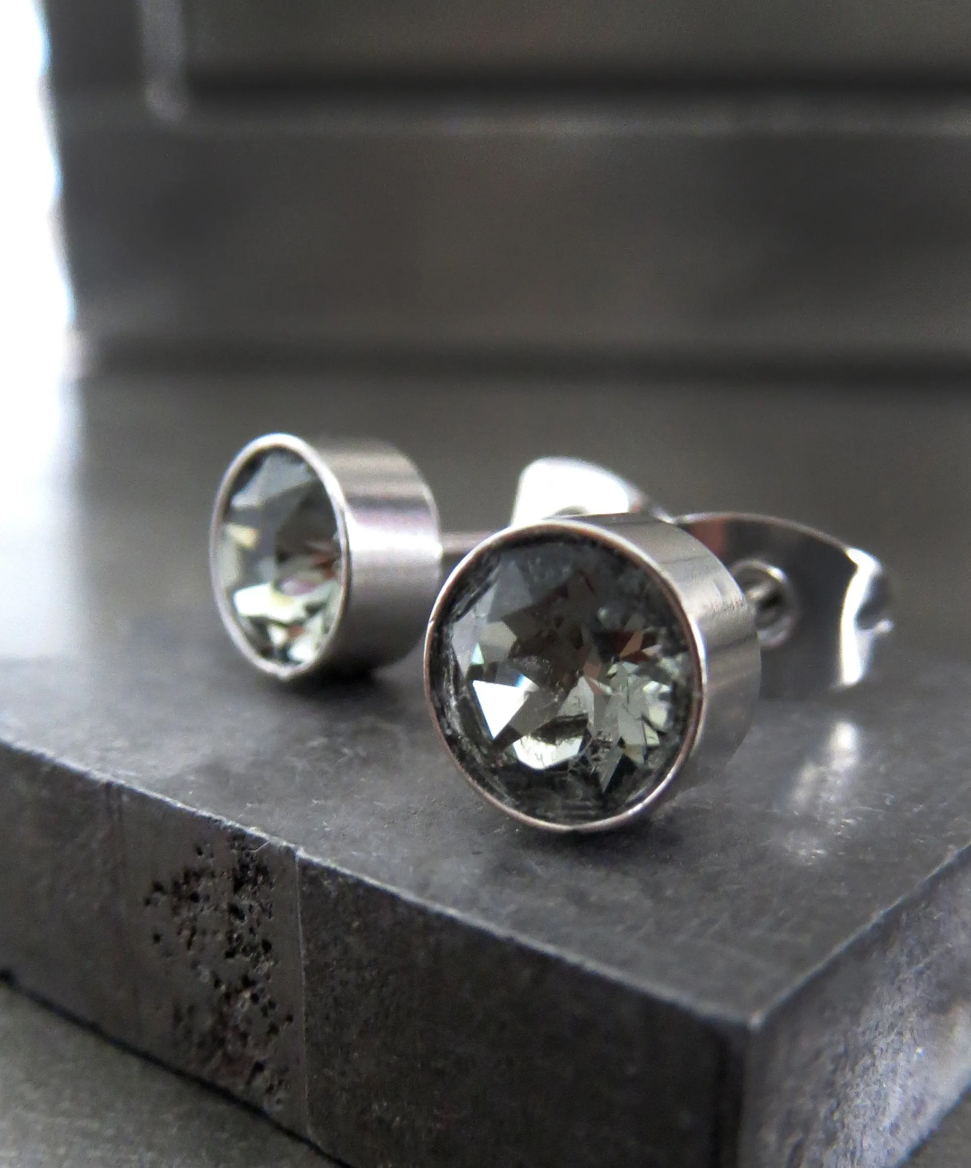 Small Grey Stud Earrings with Black Diamond Crystal