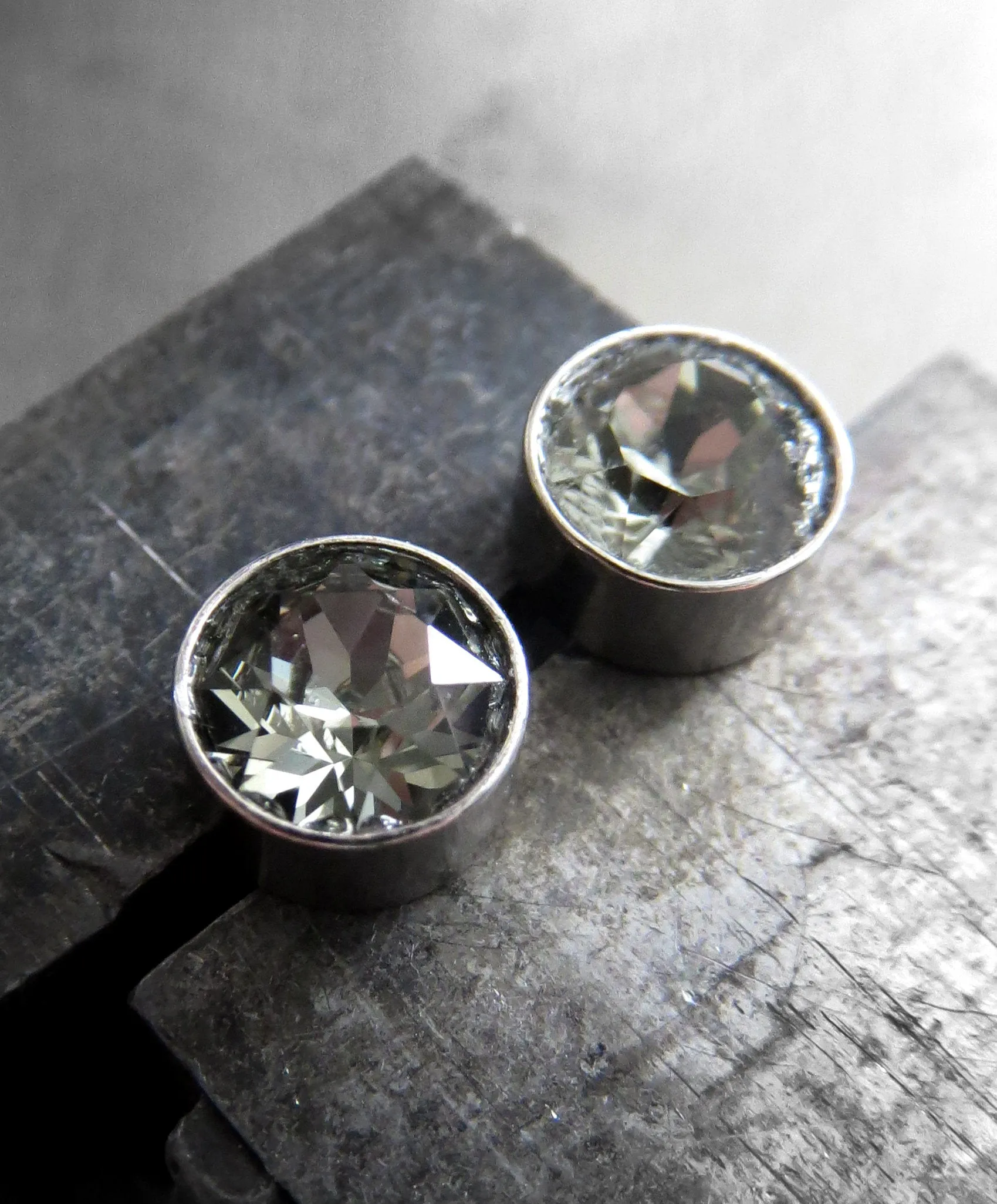 Small Grey Stud Earrings with Black Diamond Crystal