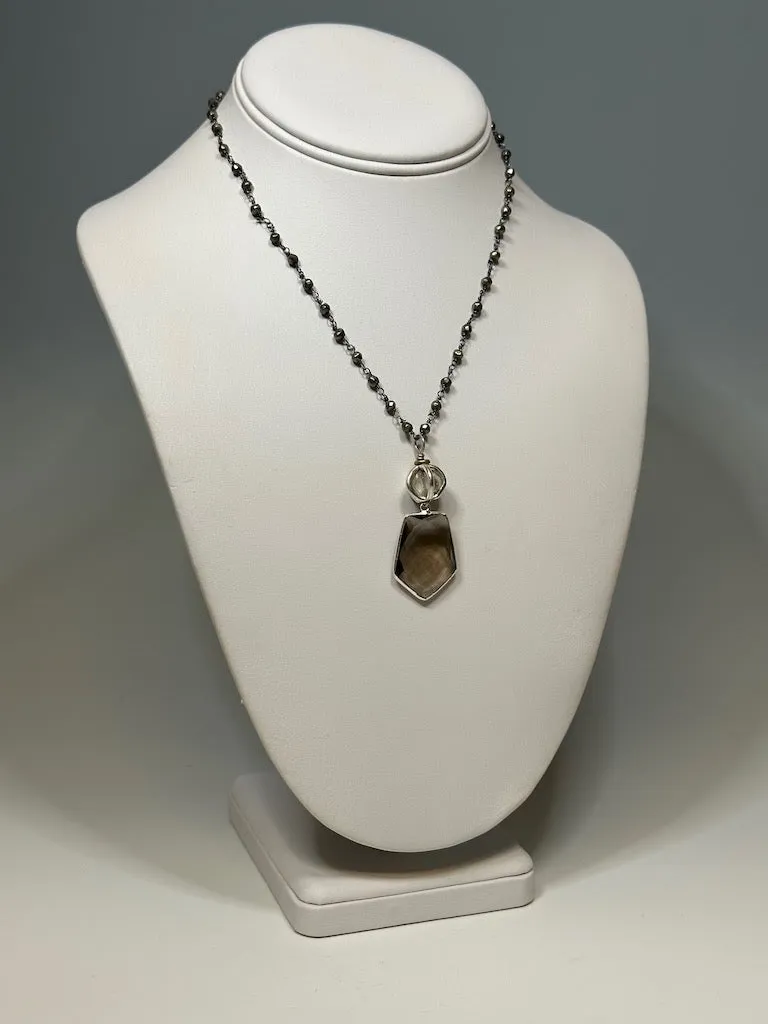 SMOKY QUARTZ AND PYRITE CHAIN NECKLACE LCN592