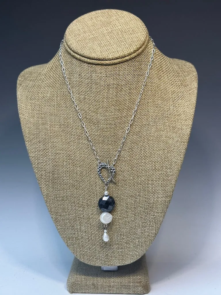 STERLING SILVER FROT TOGGLE NECKLACE WITH PYRITE AND FRESHWATER PEARLS LCN564
