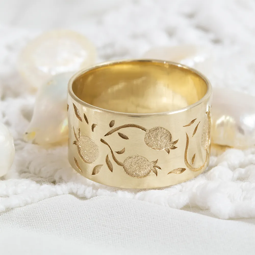 Tehilla - Pomegranate Ring