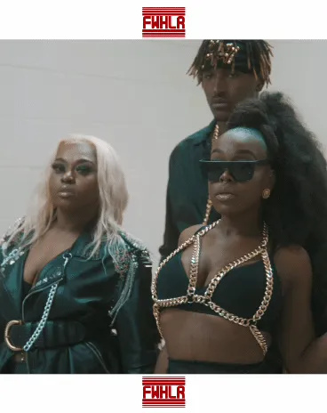 THE CHAIN BRA