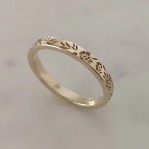 Thin floral wedding band, Flower wedding band, vintage style floral ring for women