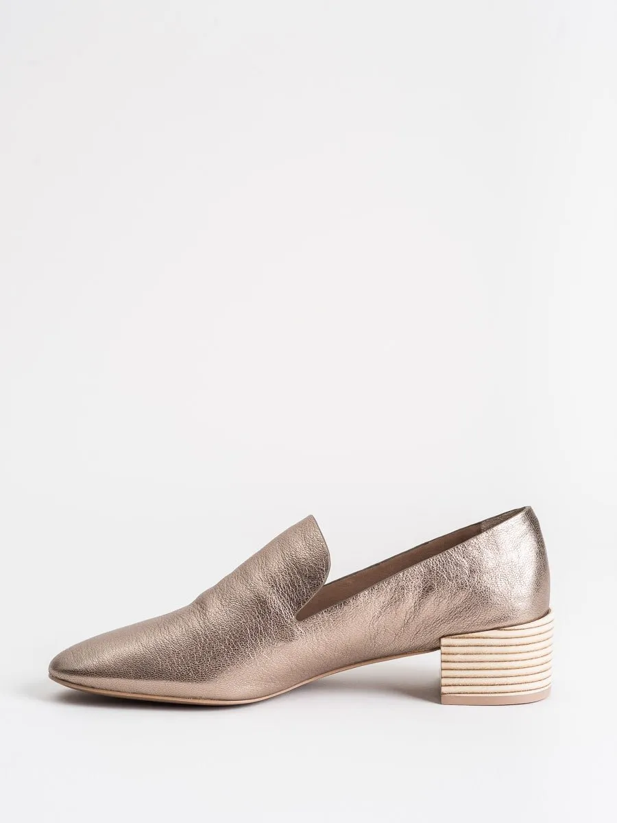 tillie loafer - pyrite metallic