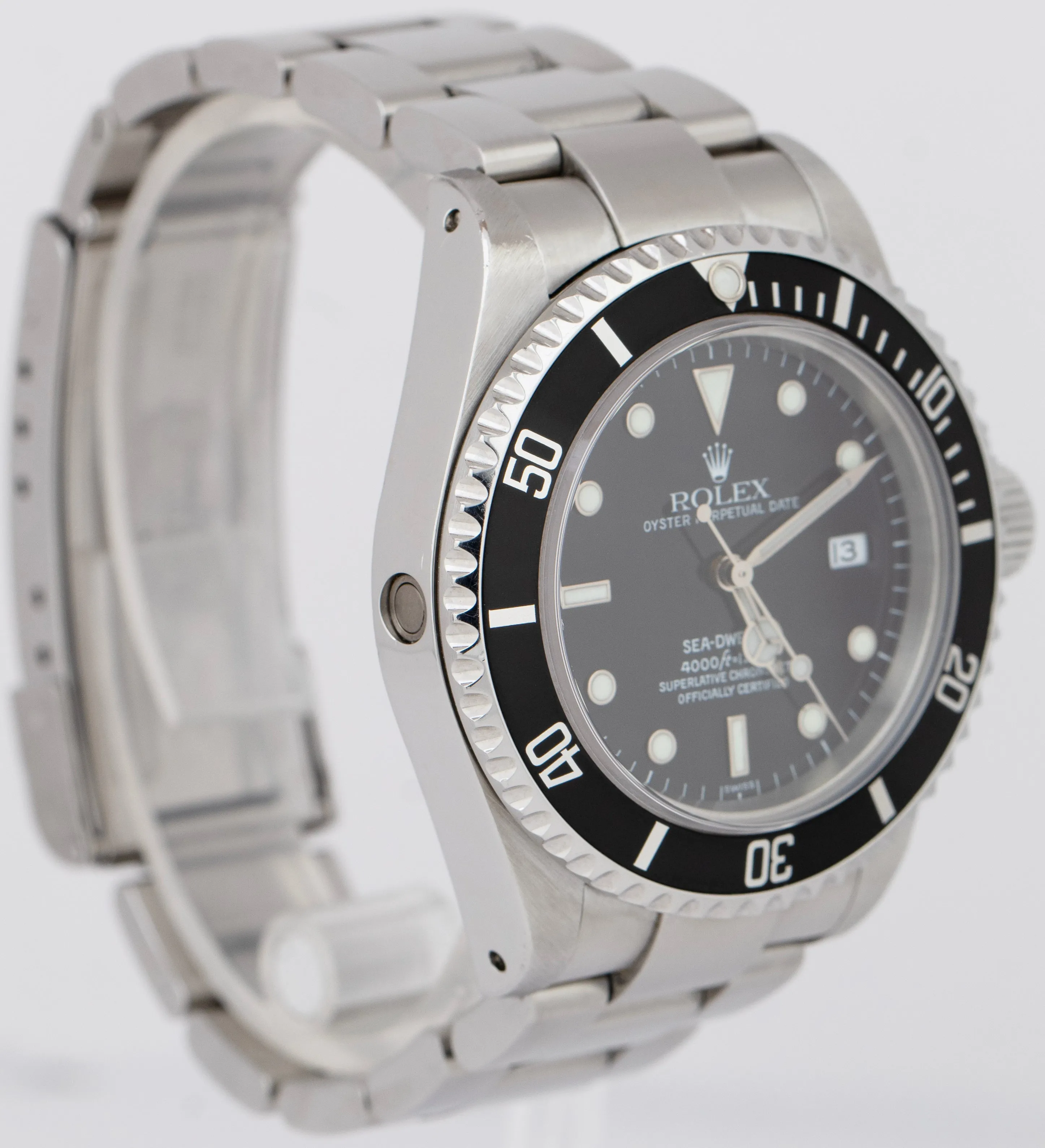 UNPOLISHED Rolex Sea-Dweller 16600 SWISS ONLY 40mm Steel Black Automatic Watch