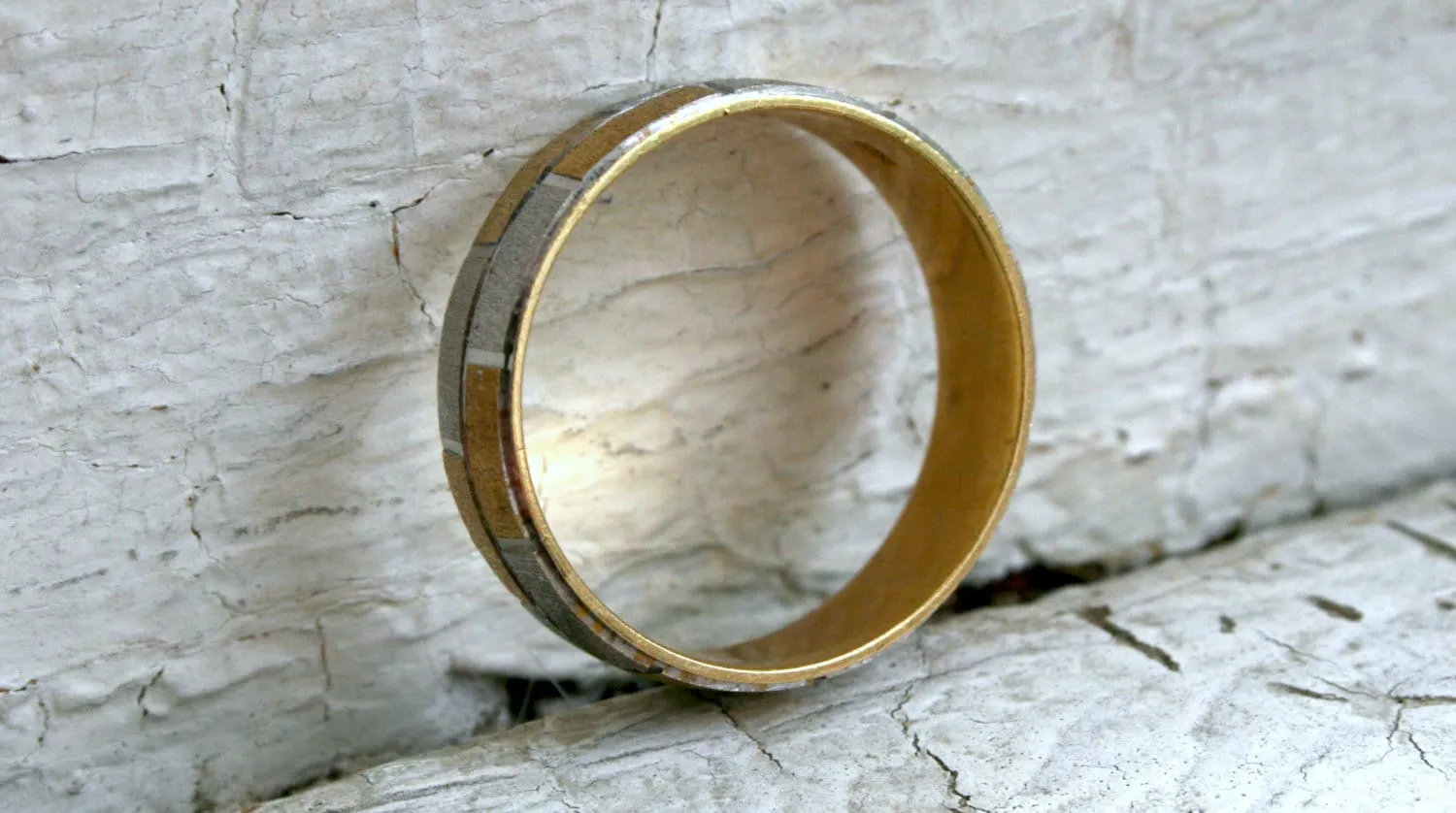 Vintage Men&#39;s Vintage 14K White/ Yellow Gold Wedding Band.