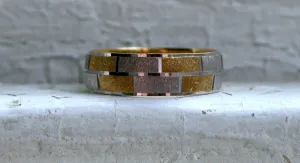 Vintage Men&#39;s Vintage 14K White/ Yellow Gold Wedding Band.