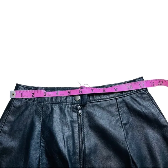 Vintage Outerwear by Phoenix Black Leather Pencil Skirt - Size XS